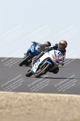 media/Sep-06-2025-CRA (Sat) [[cd32356307]]/Races/Race 3/